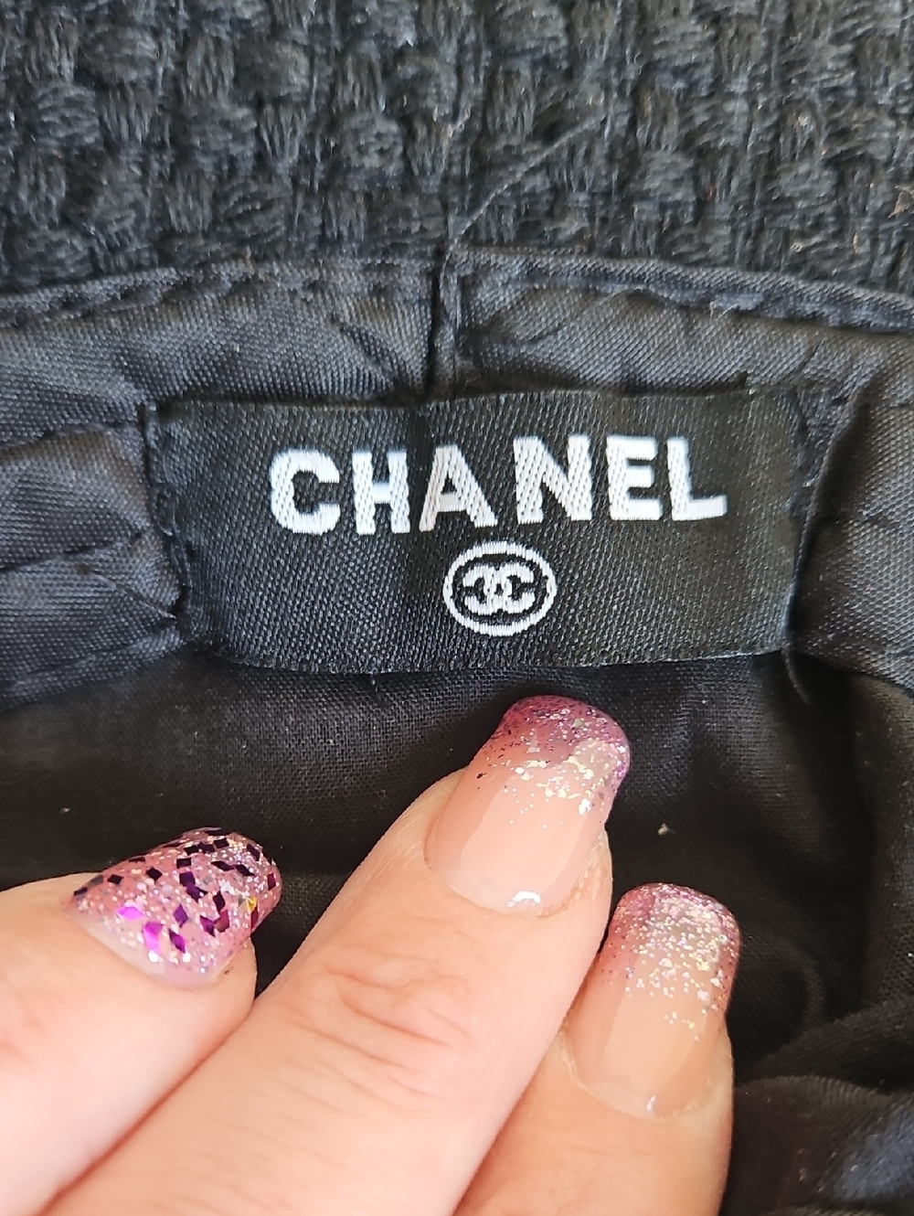 Chanel Black Bucket Hat - Picture 6 of 13